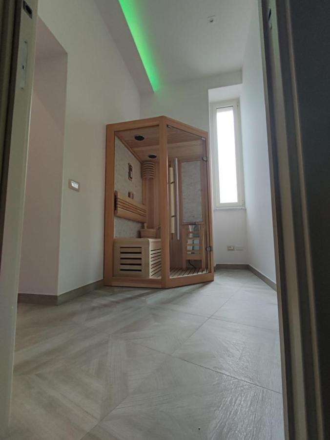 Twin Towers Naples Luxury Bed & Breakfast ภายนอก รูปภาพ